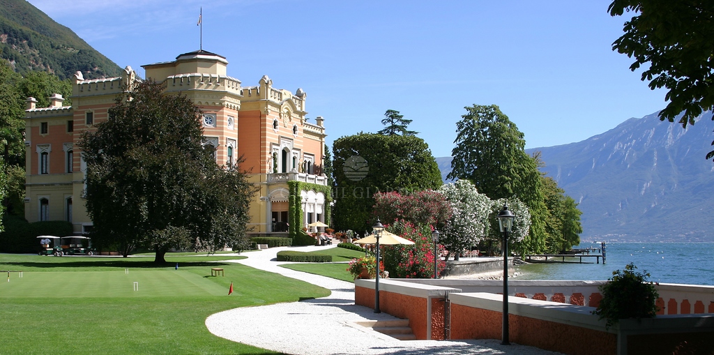 Manutenzione giardino a Villa Feltrinelli - Gargnano